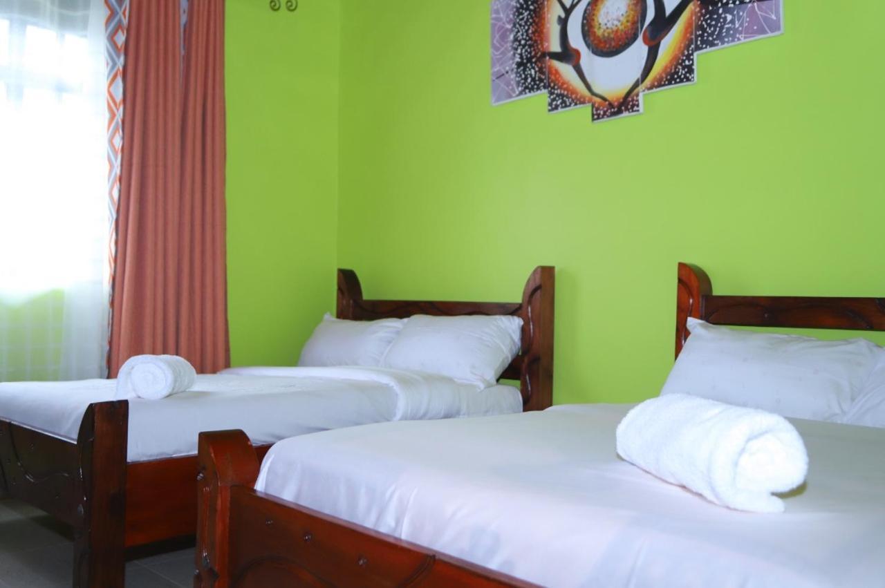 Esniko Villa Narok Exterior photo